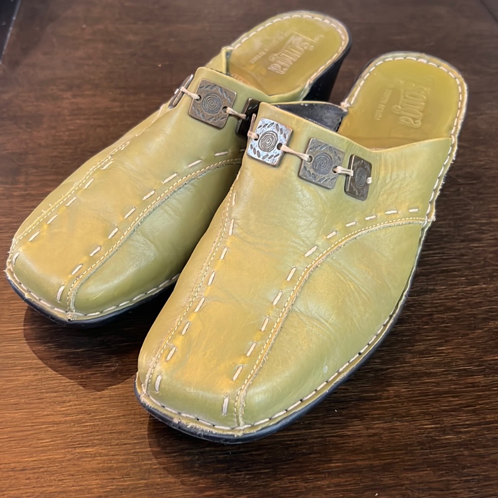 Green Bell Shoe